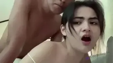 Desahan Manja Dek Putri Cantik