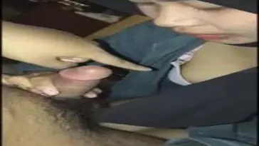Ukhti Hijab Semok Cantik Pasrah Kasur Peraduan